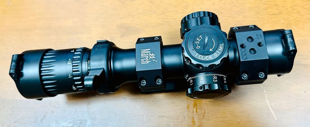 マーチ・スコープ「1x-10x24mm Shorty」売ります。のフリマ情報 マーチ・スコープ「1x-10x24mm Shorty」売ります。のフリマ情報