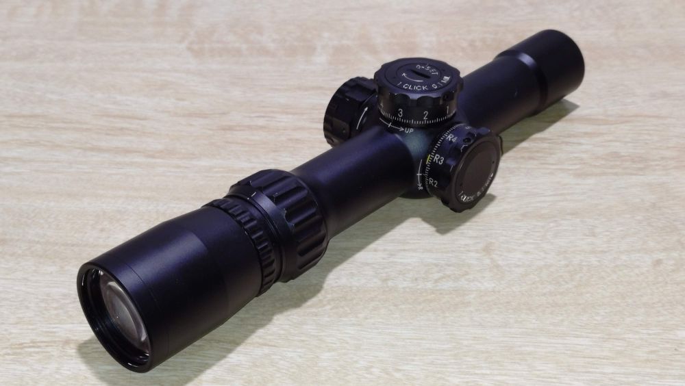 「March-F 1-8x24㎜ D8V24FIML (MIL,ｲﾙﾐ)」のメイン画像