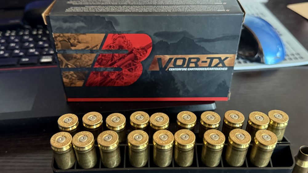 「カラ薬莢　バーンズ　300WIN/MAG」のメイン画像