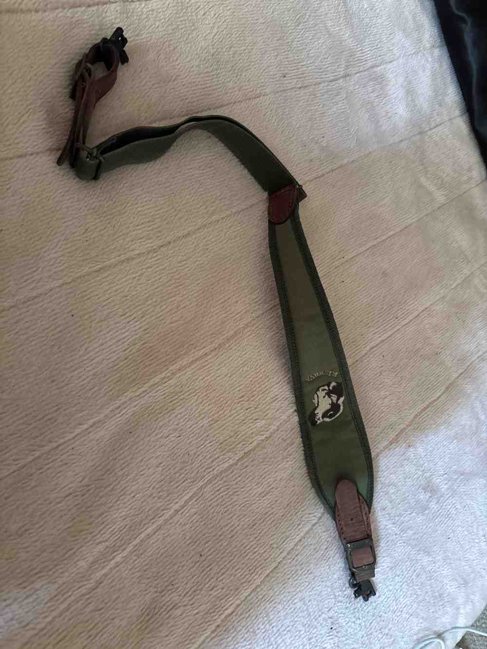 「スリング」のメイン画像