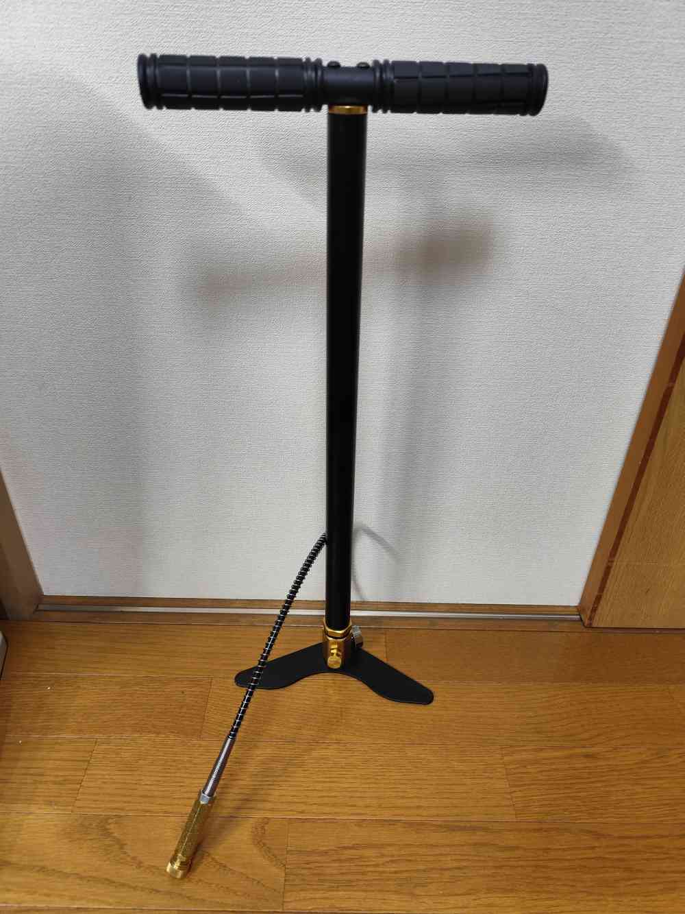 「高圧手動ポンプ PCP 4500psi/30Mpa/300bar対応 」のメイン画像