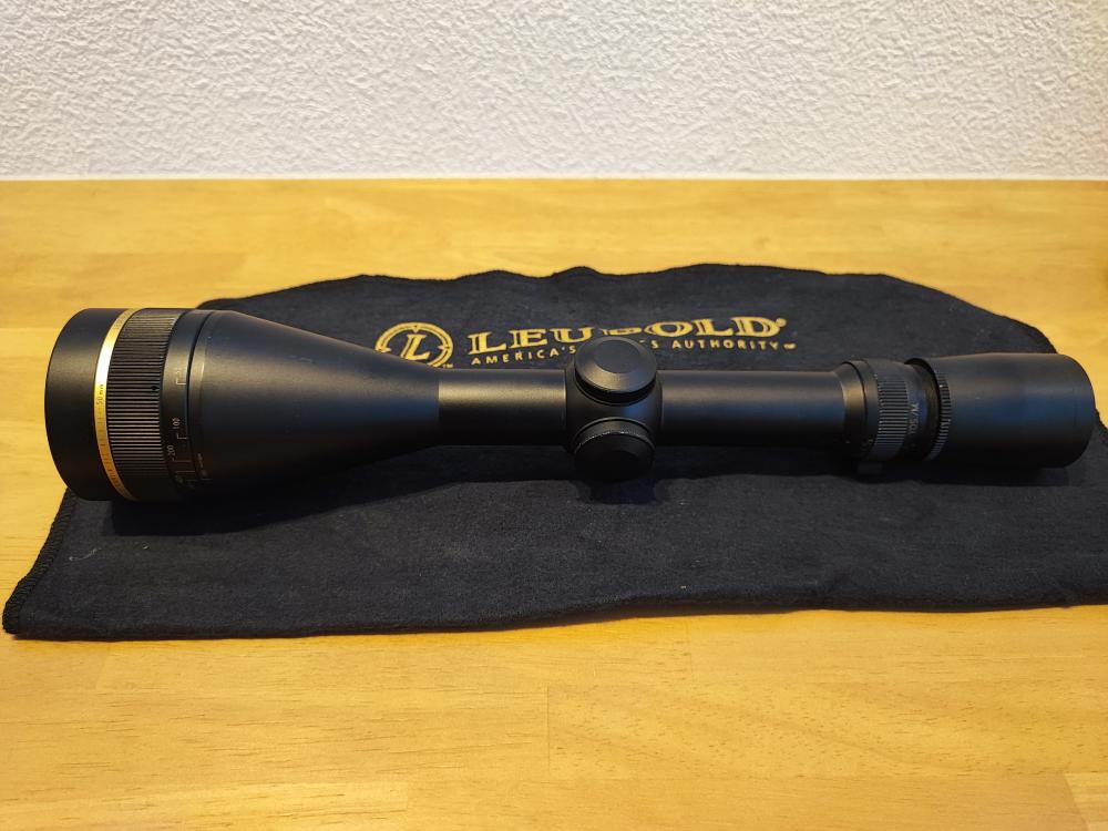 「LEUPOLD VARI-X III 4.5×14-50mm」のメイン画像
