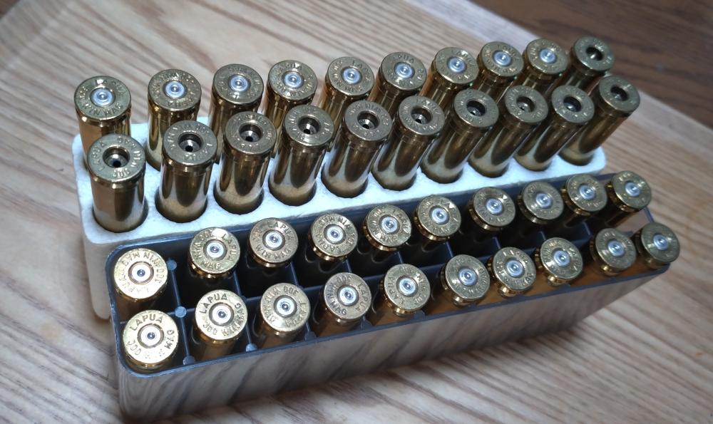 「ラプア 300WinMag薬莢（使用済み）40個」のメイン画像