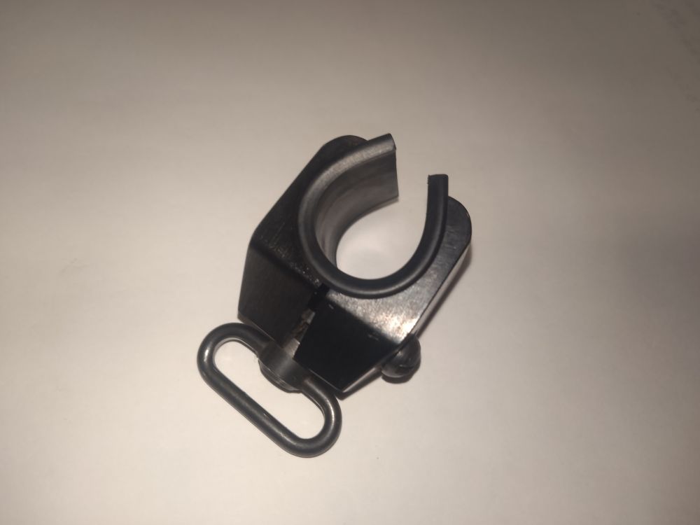 「12番散弾銃用　負環　送料負担します」のメイン画像