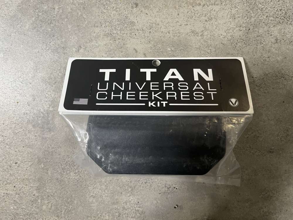 「TITAN Universal Cheekrest Kit 」のメイン画像
