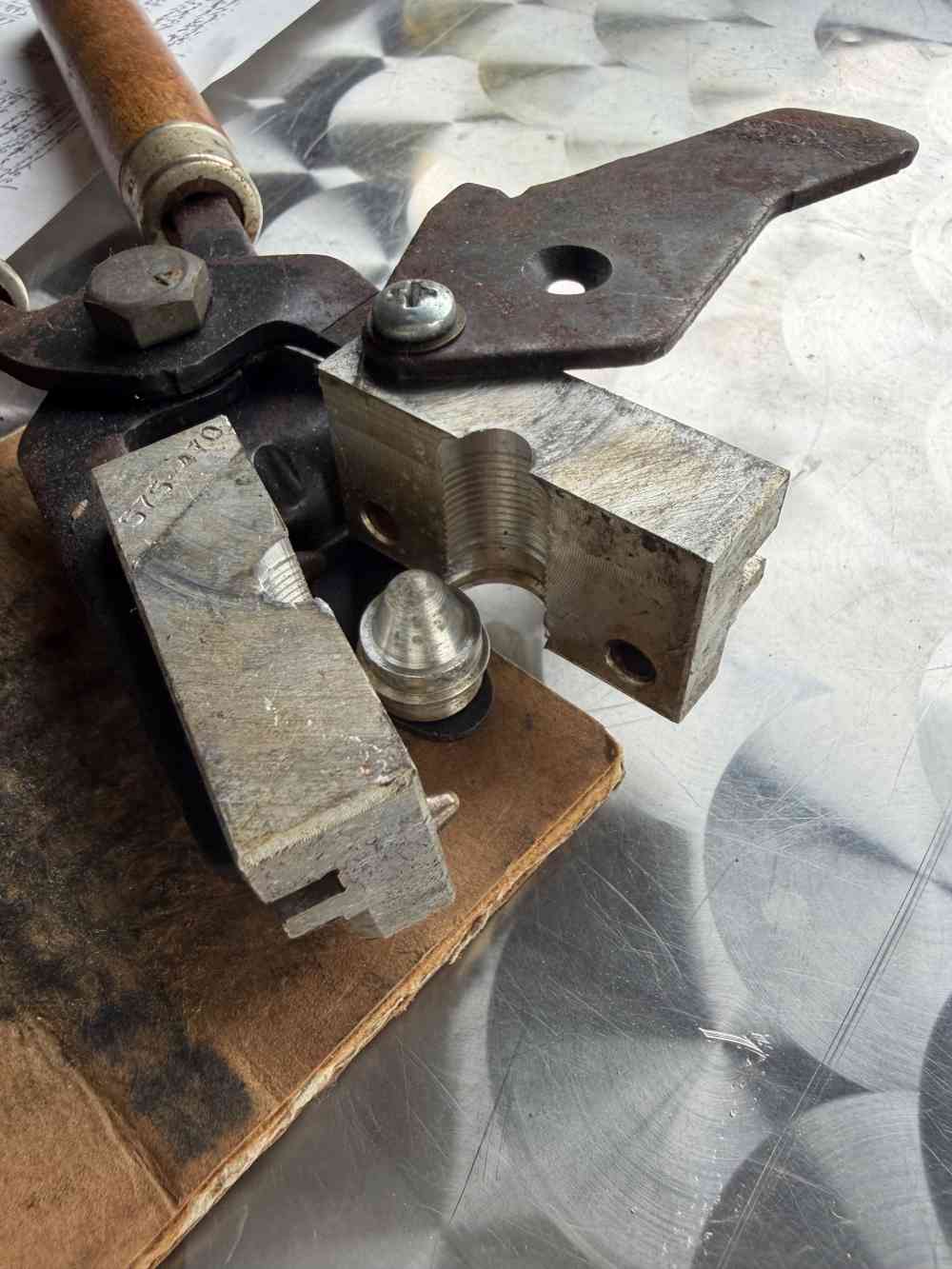 「20番サボットスラグモールド」のメイン画像