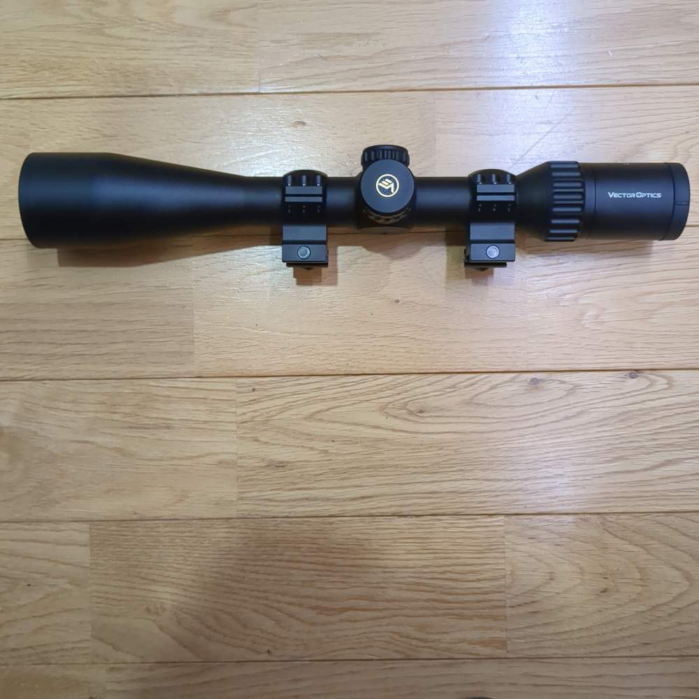「Vector Optics Continental 3-18x50」のメイン画像