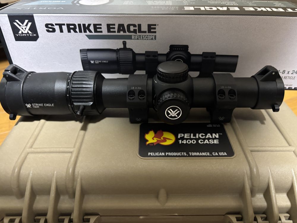 「VORTEX STRIKE EAGLE 1-8X24&Vortex ラ」のメイン画像