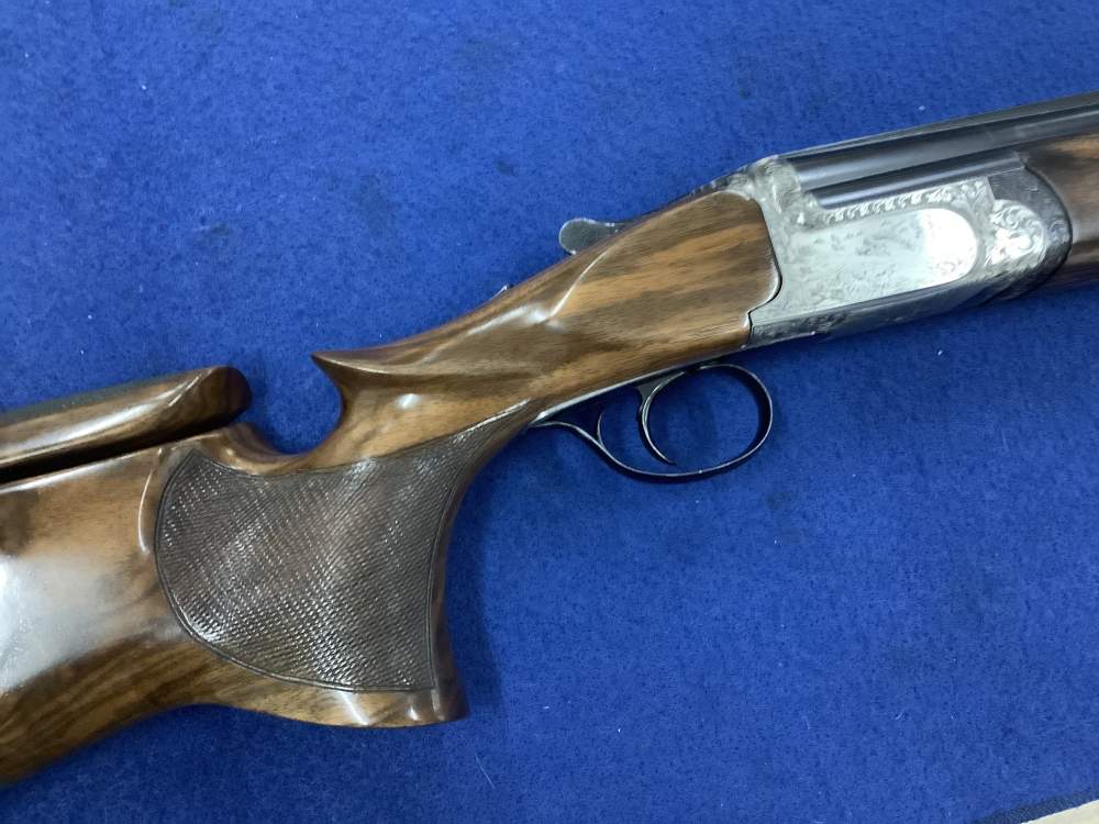 「perazzi」のメイン画像