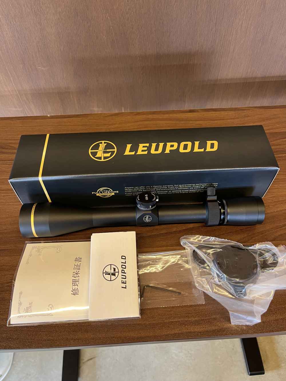 「leupold VX3HD 4.5-14-40 新品未使用」のメイン画像