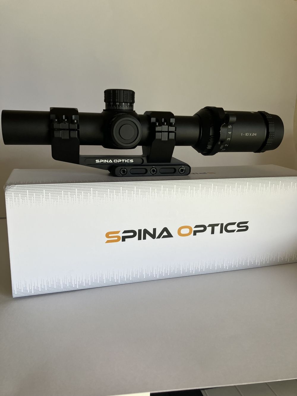 「SPINA OPTICS 1-10x24 ショートスコープ」のメイン画像